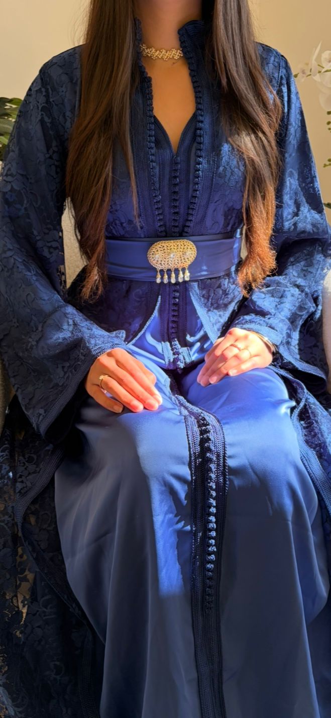 CAFTAN BLEU DENTELLE
